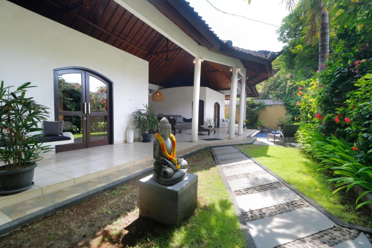 Singgah Villas Seminyak Exteriér fotografie
